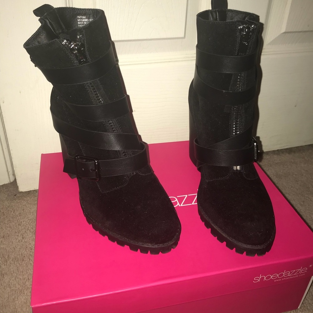 Shoedazzle Booties